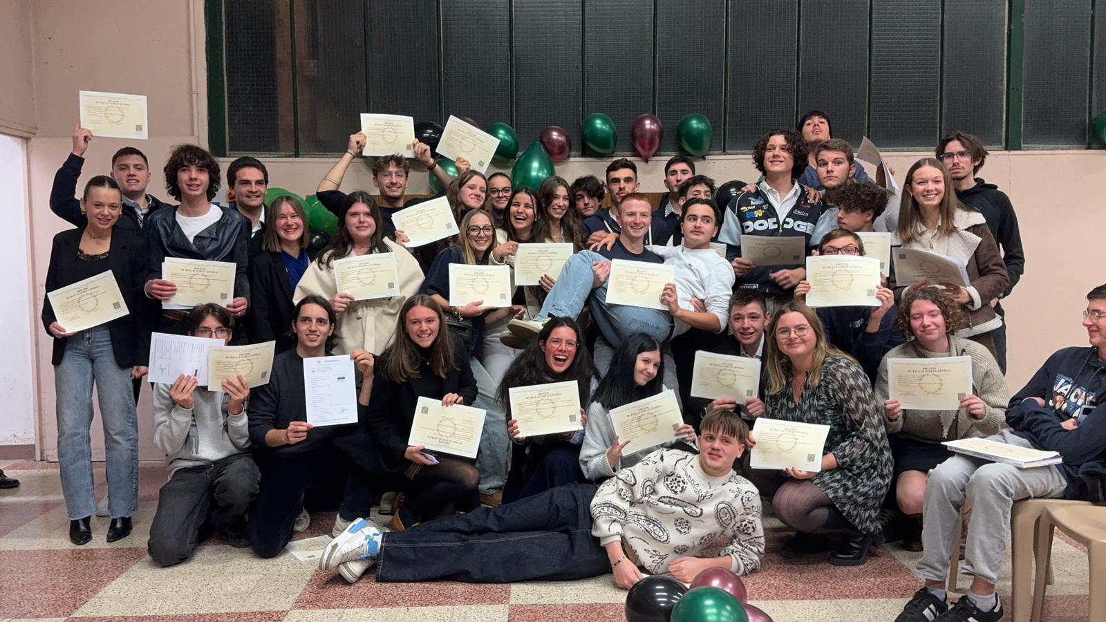 Soirée de remise des diplômes : une belle réunion des générations Saint-Joseph