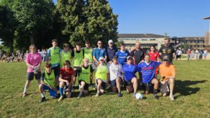 Le traditionnel match élèves – équipe éducative a tenu toutes ses promesses !